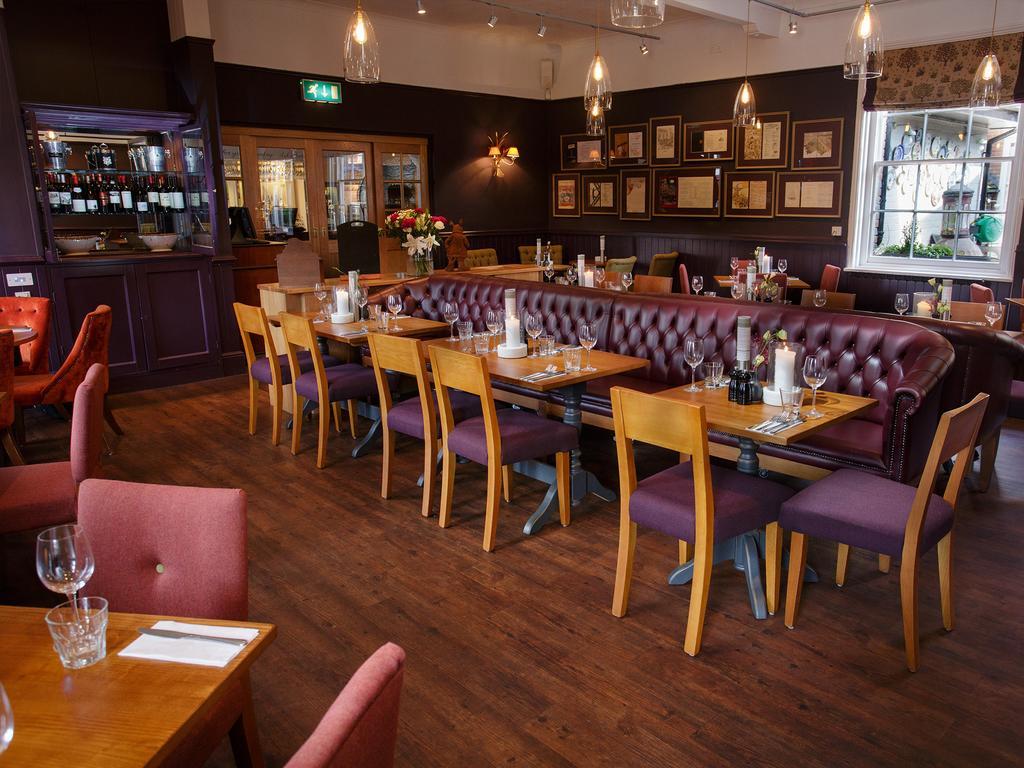 The Richard Onslow Cranleigh Exterior foto